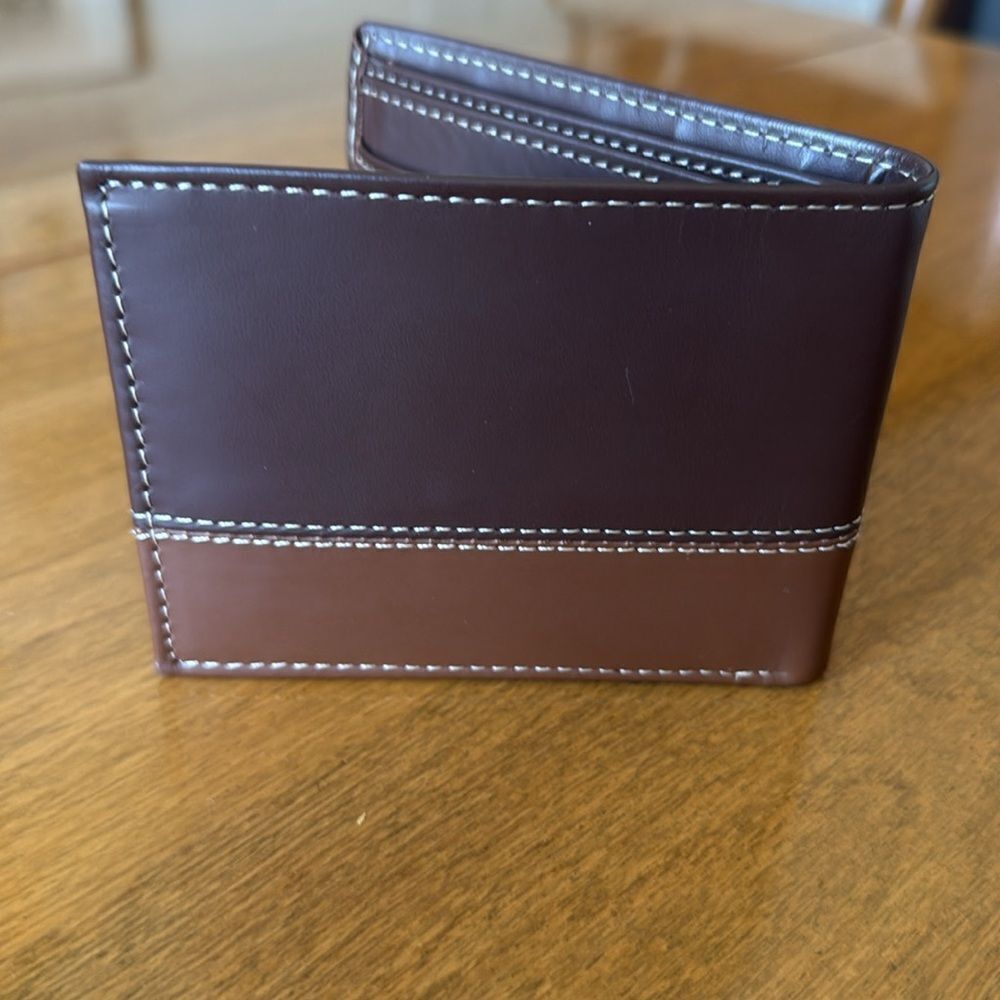 NWOT Timberland wallet - Picture 2 of 7